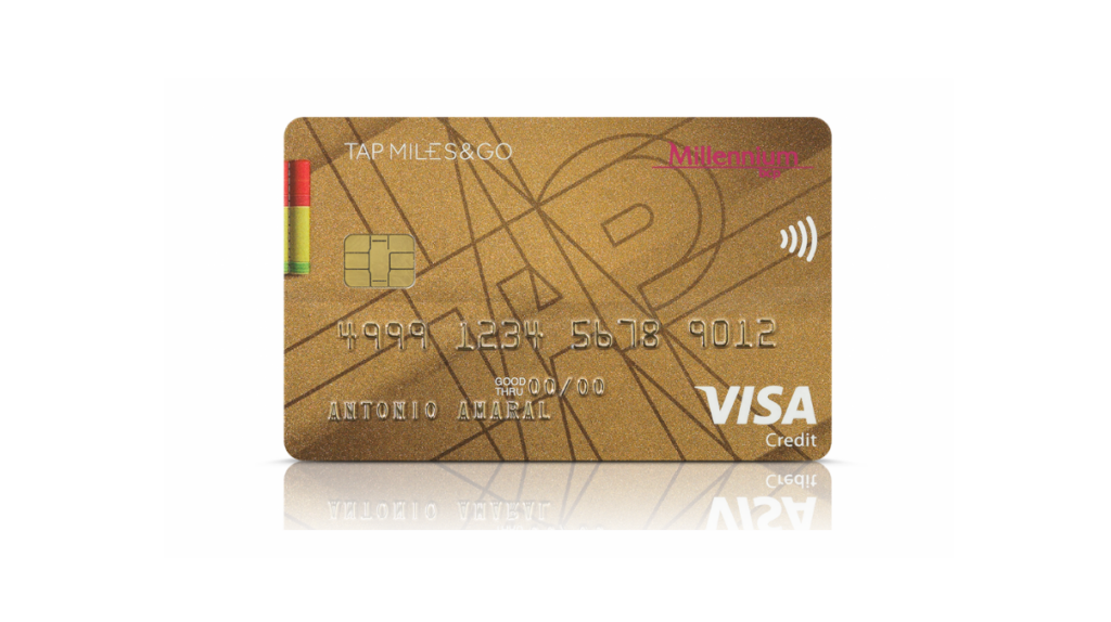 Cartão de crédito TAP Gold fundo branco