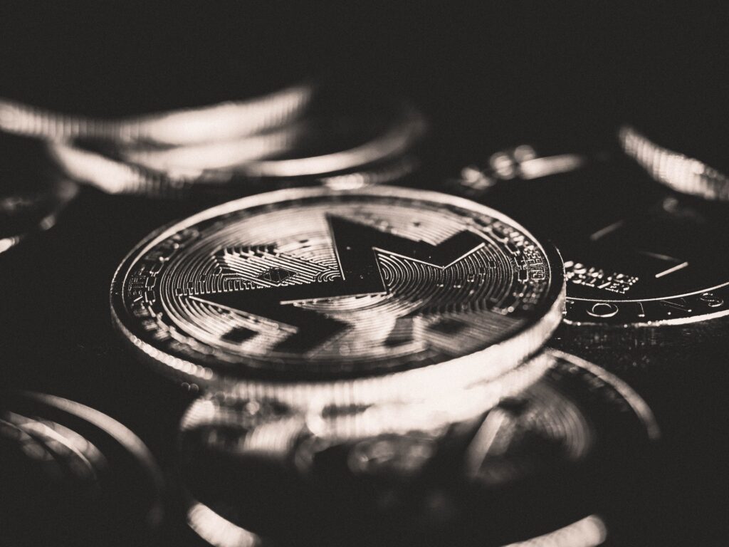 Vale a pena investir em criptomoeda